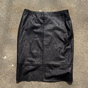 Karen Kane Elegant Black Faux Leather Skirt